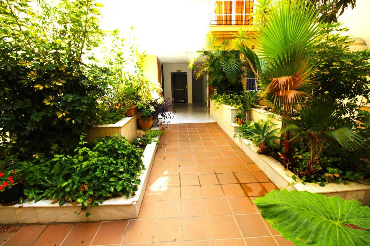 Apartamento Calle Cruz フエンヒロラ エクステリア 写真